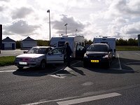 Mødes med Kirsten og John på en rasteplads