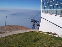 Den store 80 personers kabine p� vej op