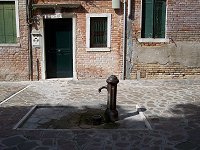 Venedig - under g�turen fra 'Zattere' mod Markuspladsen